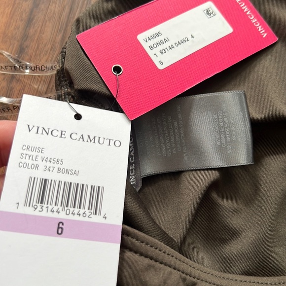 Vince Camuto Surf Shades V Neck Halter One Piece - Picture 13 of 16